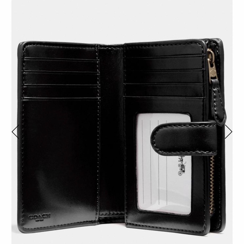 Wallet - Picture 3 of 5